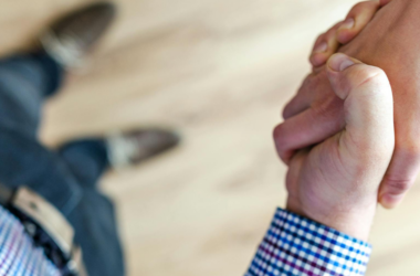 offer a helping hand