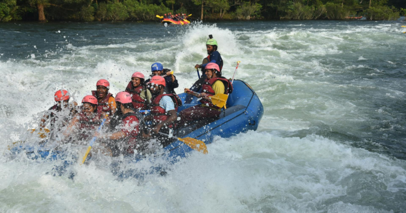youth outdoor adventure programs