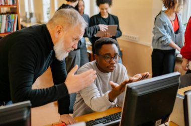 youth peer mentorship programs